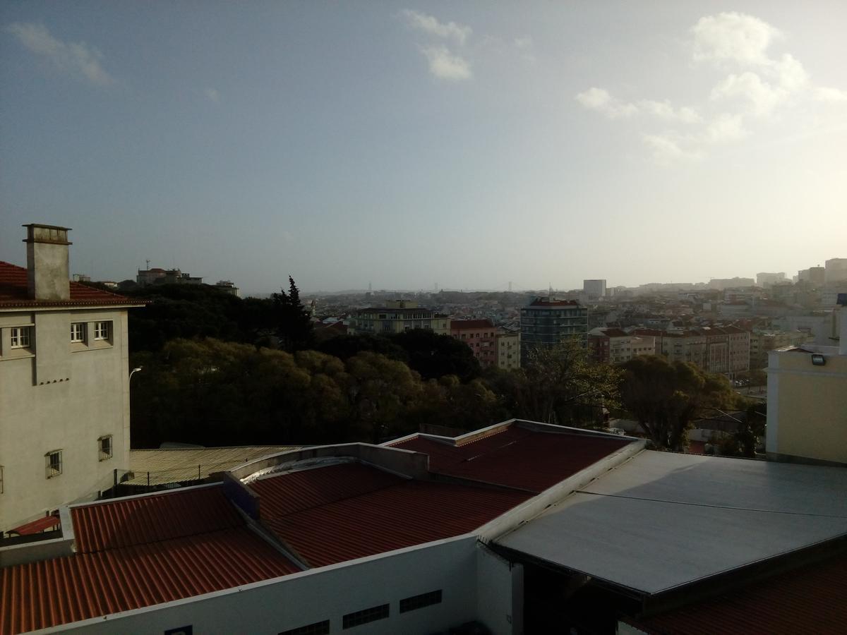 Voyage 63 Hotel Lisbon Exterior photo